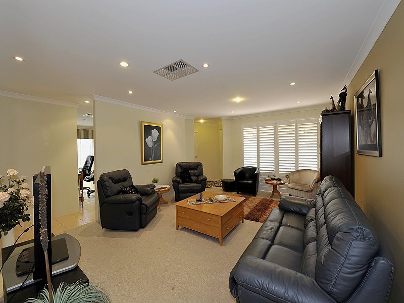 26 Iluka Road, Dawesville WA 6211