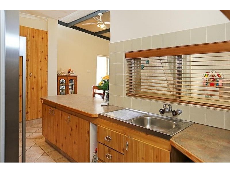 19 Derek Road, Coodanup WA 6210