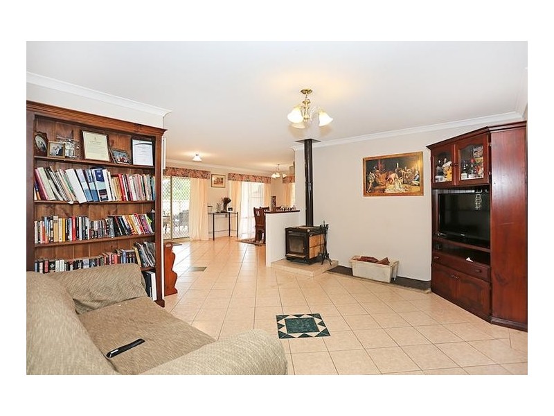 74 Railway Avenue, North Dandalup WA 6207