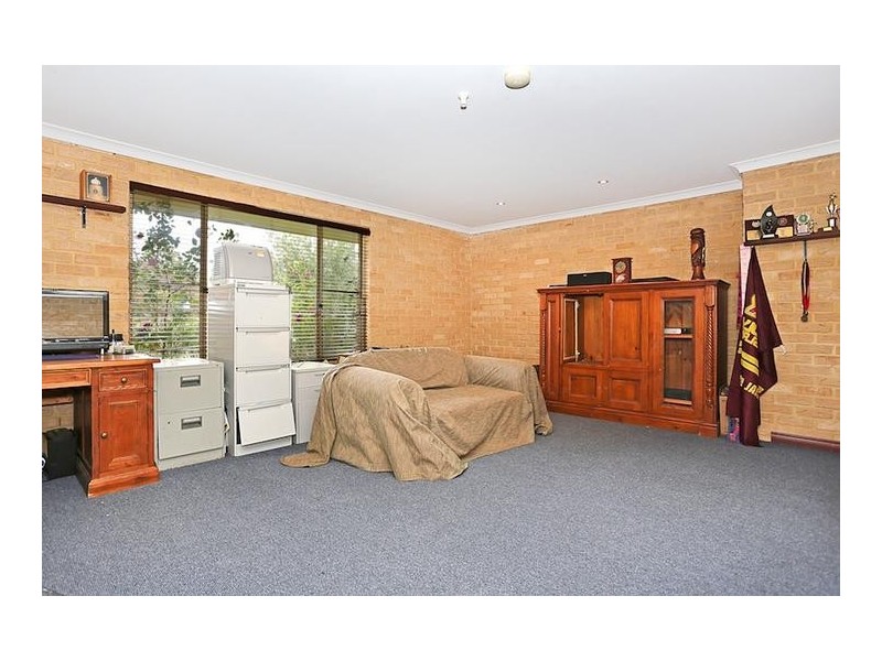 74 Railway Avenue, North Dandalup WA 6207