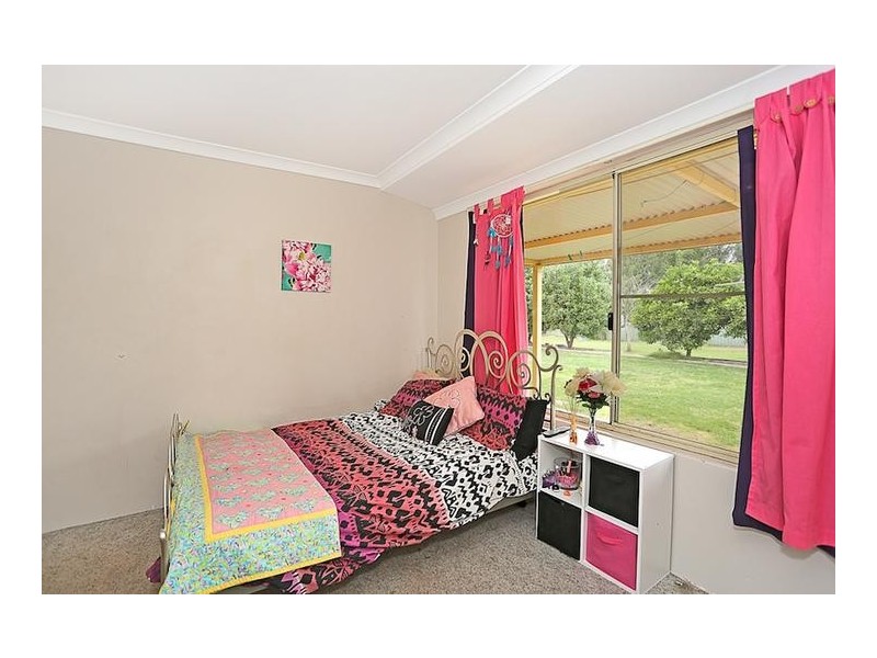 74 Railway Avenue, North Dandalup WA 6207