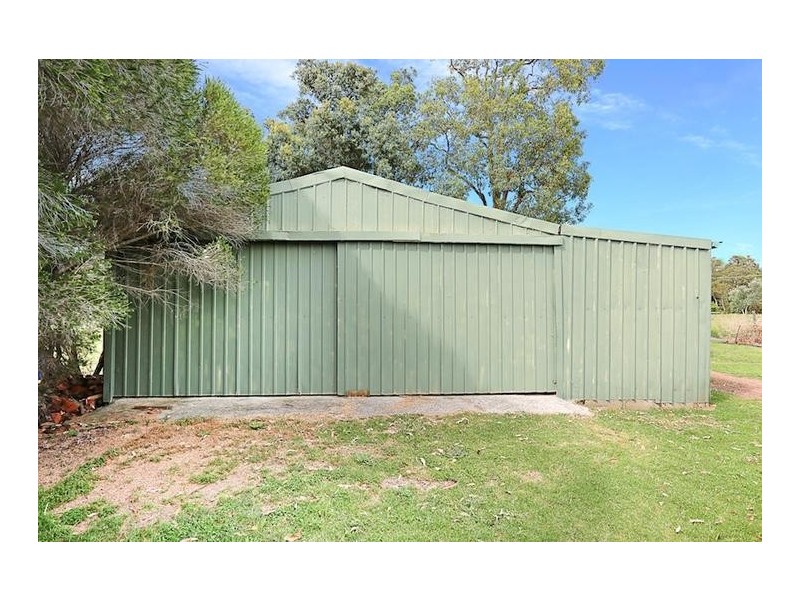 74 Railway Avenue, North Dandalup WA 6207