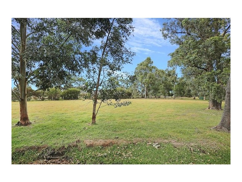 74 Railway Avenue, North Dandalup WA 6207