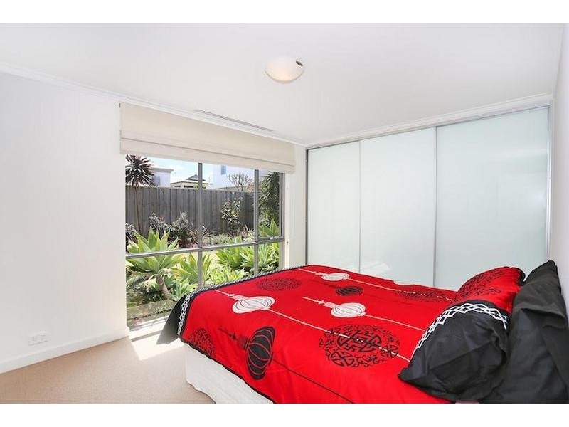 116 Boardwalk Boulevard, Halls Head WA 6210