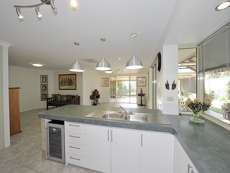 7 Coastal Rtt, Wannanup WA 6210