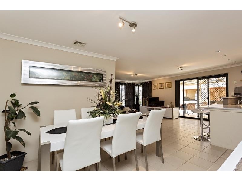 29 Abbotswood Parkway, Erskine WA 6210