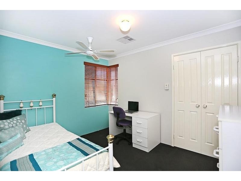29 Carina Circle, Halls Head WA 6210