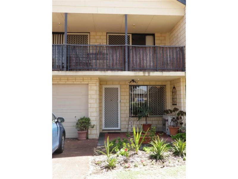 14/70 Waldron Boulevard, Greenfields WA 6210