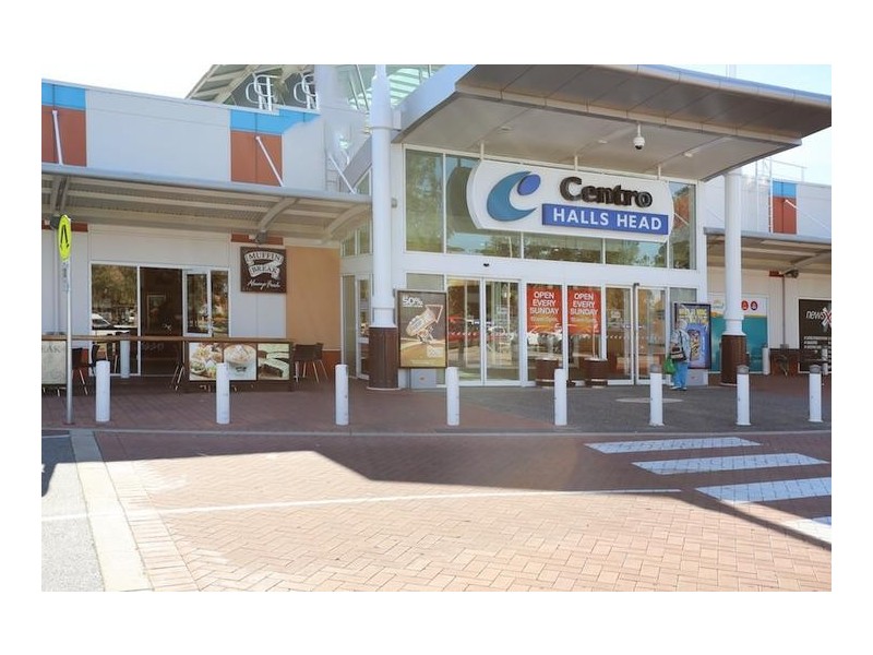 4 Cuprea View, Halls Head WA 6210