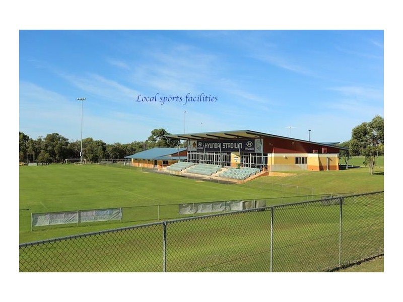 4 Cuprea View, Halls Head WA 6210