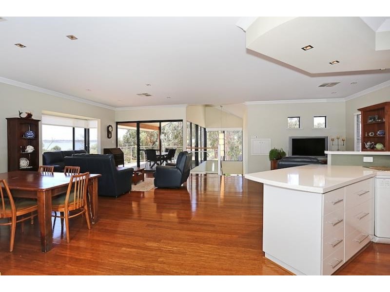 67 Wildwood Hill, Dawesville WA 6211