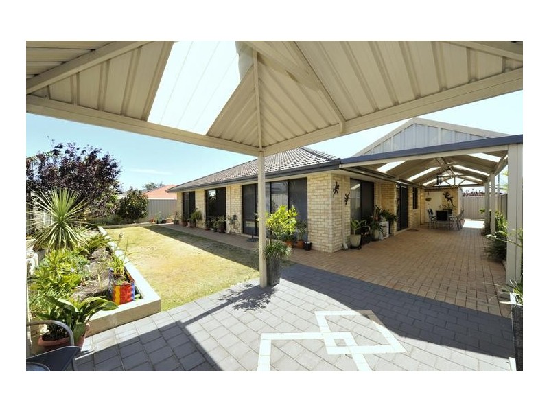 3 Duyfken Way, Dudley Park WA 6210