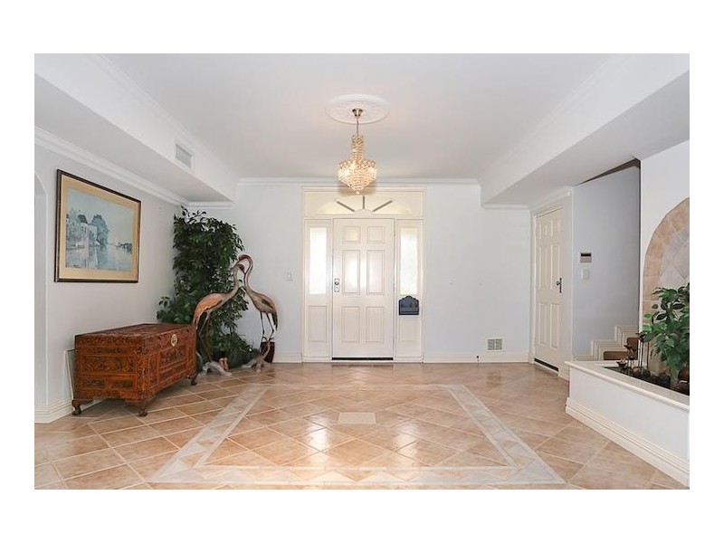 14 Ronsard Drive, San Remo WA 6210