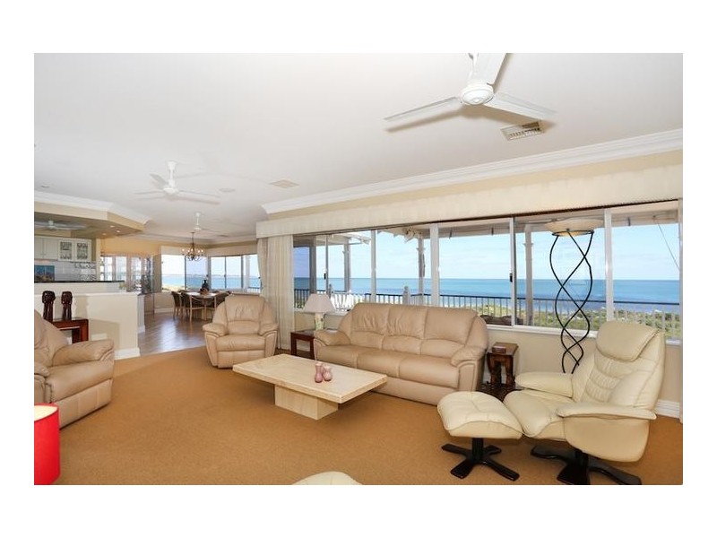 14 Ronsard Drive, San Remo WA 6210