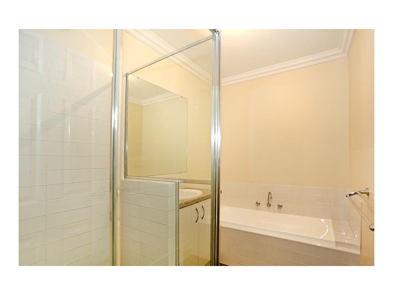 11 Pacifica Way, Dudley Park WA 6210