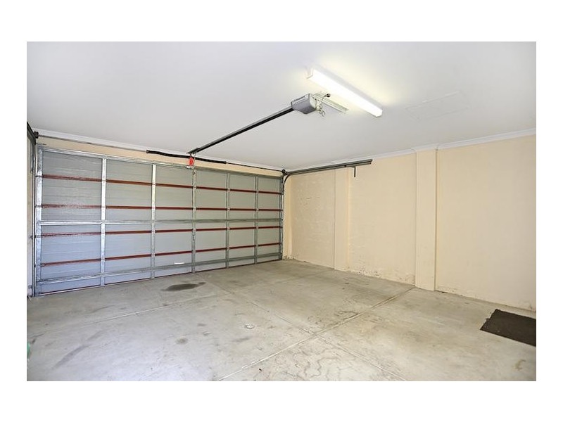 11 Pacifica Way, Dudley Park WA 6210