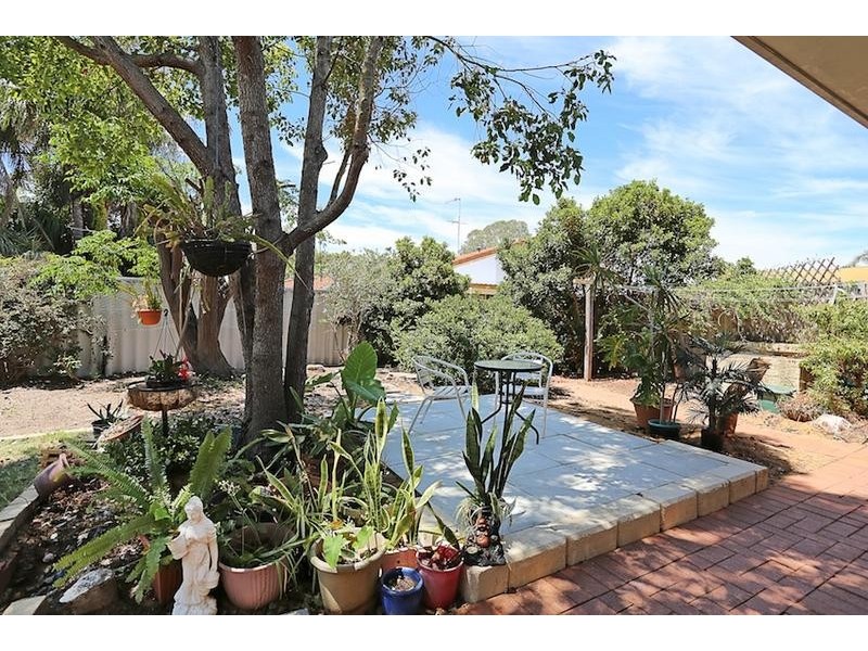 21 Mississippi Drive, Greenfields WA 6210