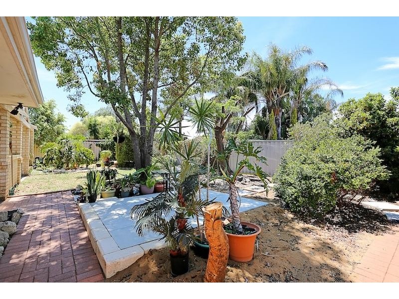 21 Mississippi Drive, Greenfields WA 6210