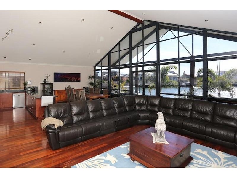 83 Avocet Island Quays, Wannanup WA 6210