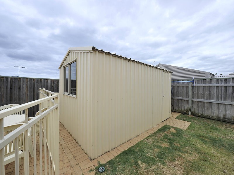 30 Seaforth Drive, Halls Head WA 6210
