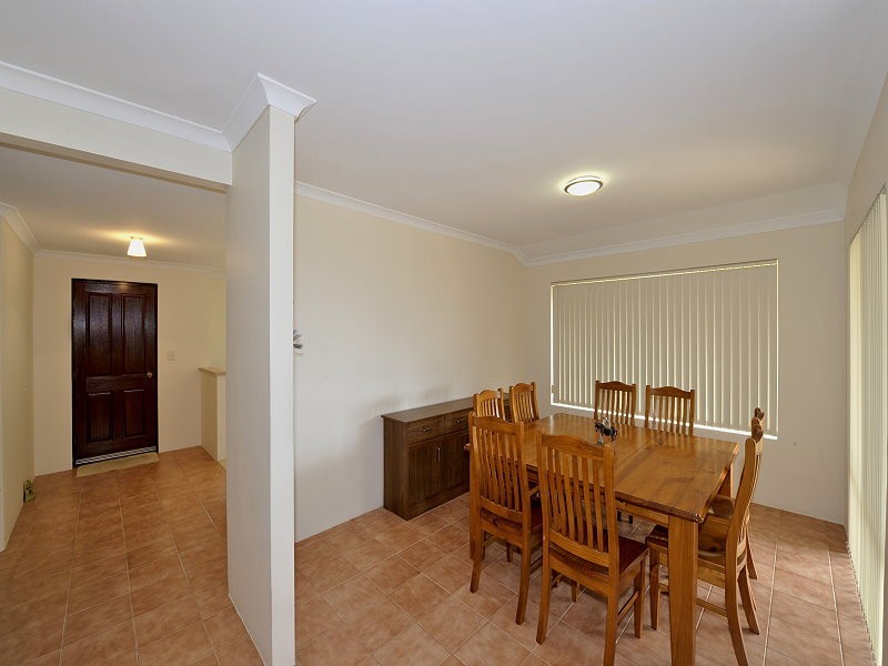 30 Seaforth Drive, Halls Head WA 6210