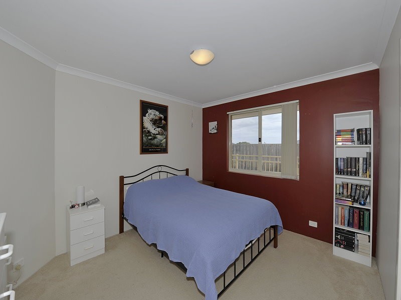 30 Seaforth Drive, Halls Head WA 6210