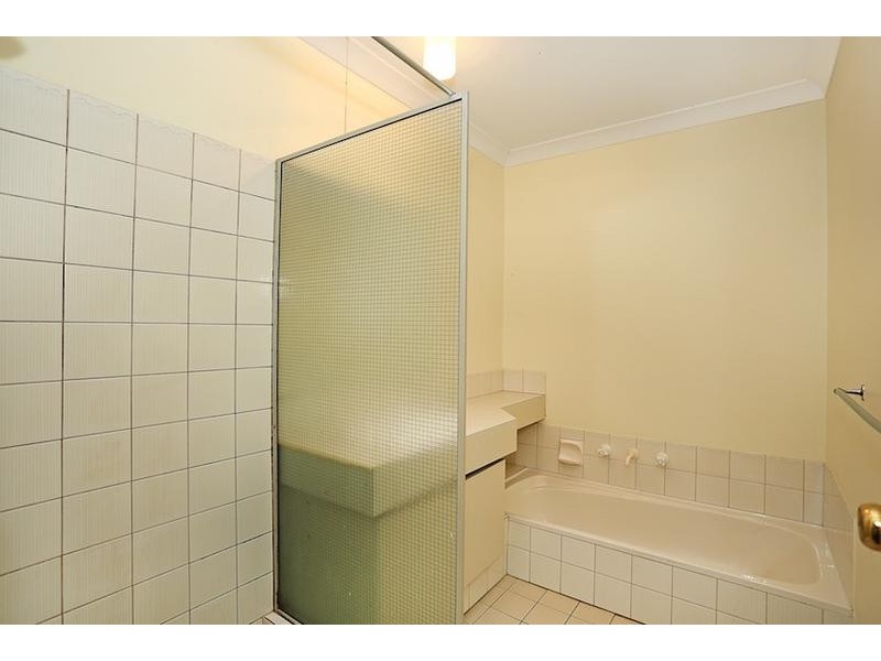 2/7 Karara Close, Halls Head WA 6210