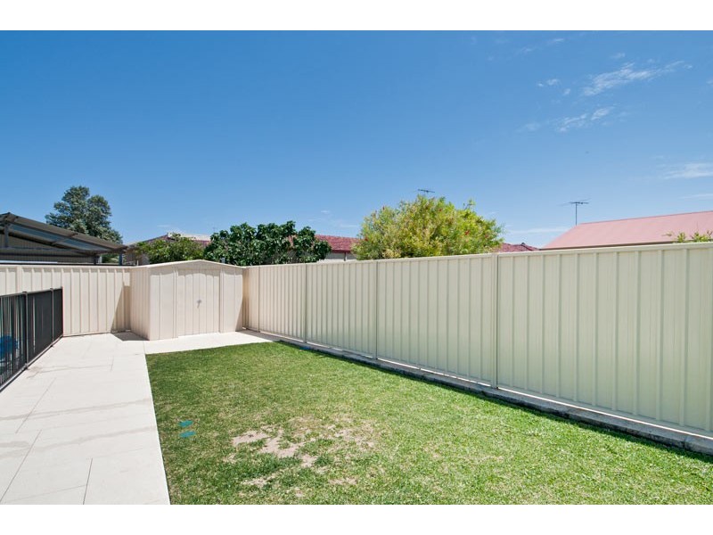 6 Hera Court, San Remo WA 6210