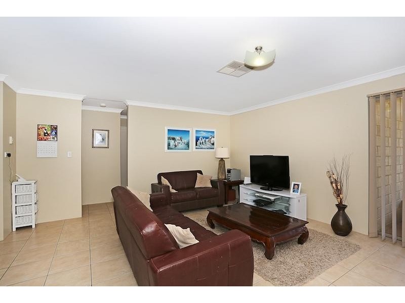 7 Tectona Way, Halls Head WA 6210