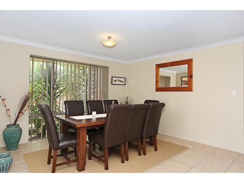 7 Tectona Way, Halls Head WA 6210