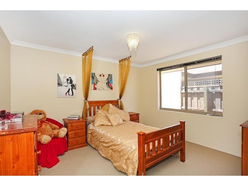 7 Tectona Way, Halls Head WA 6210