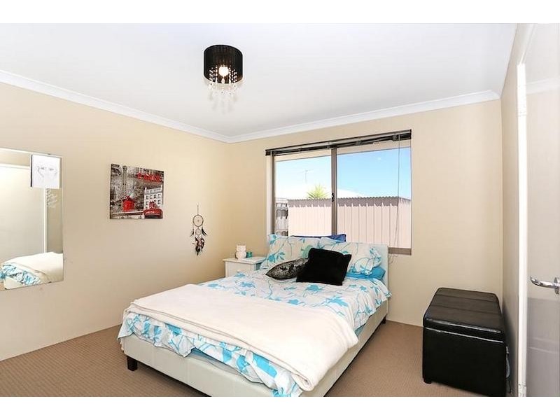 7 Tectona Way, Halls Head WA 6210