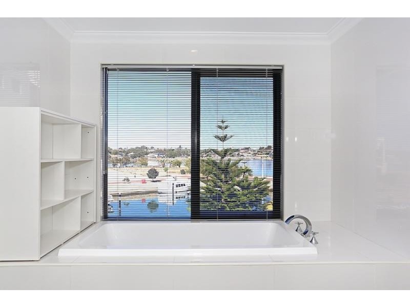 15B Veneto Lane, Mandurah WA 6210