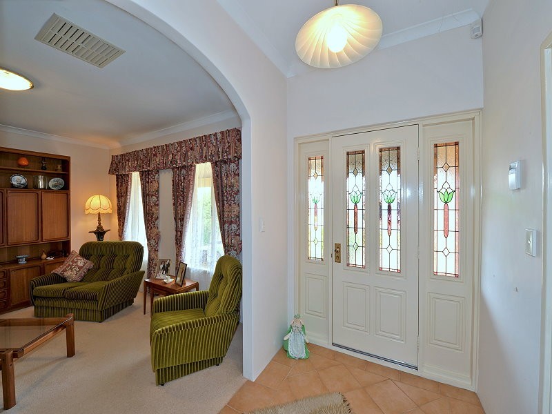 3 Heyerdahl, Dudley Park WA 6210