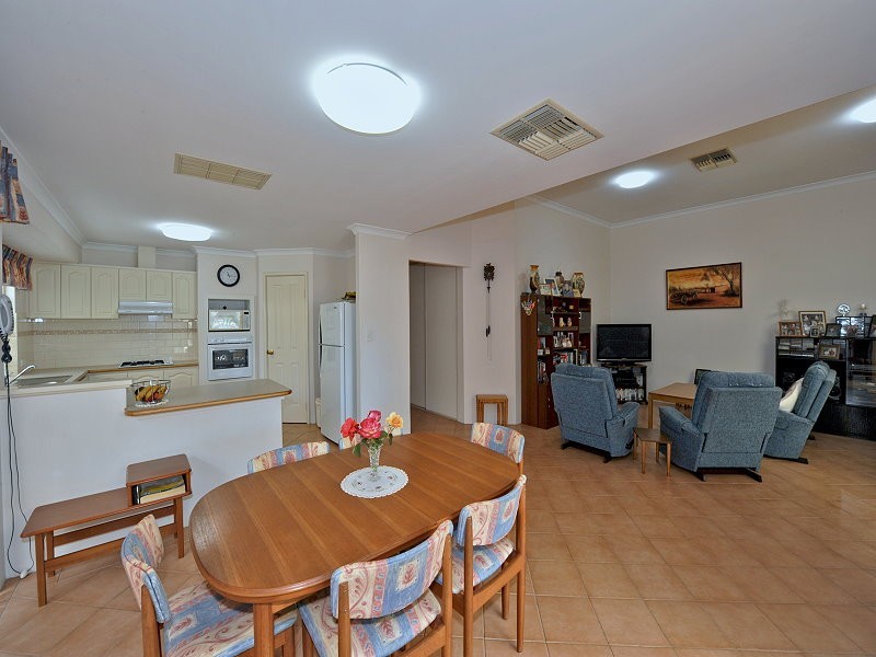 3 Heyerdahl, Dudley Park WA 6210