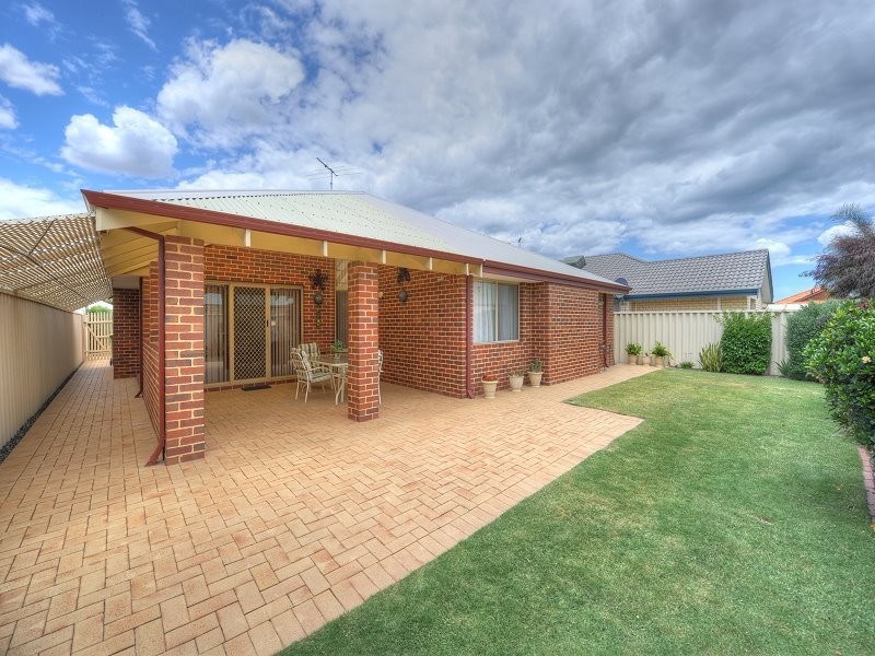 3 Heyerdahl, Dudley Park WA 6210