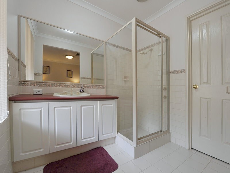 3 Heyerdahl, Dudley Park WA 6210