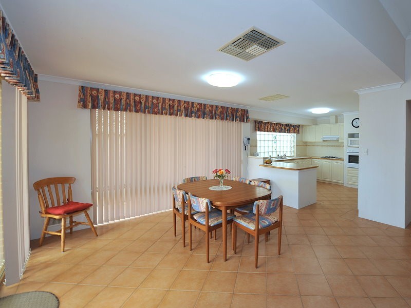 3 Heyerdahl, Dudley Park WA 6210