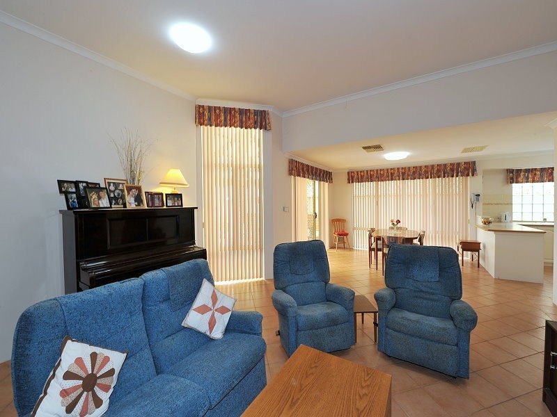 3 Heyerdahl, Dudley Park WA 6210