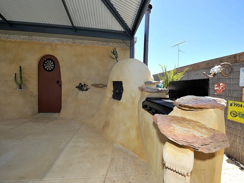 8 Karon Vista, Halls Head WA 6210