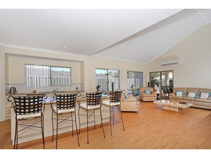 5 Glengarry Way, Pinjarra WA 6208