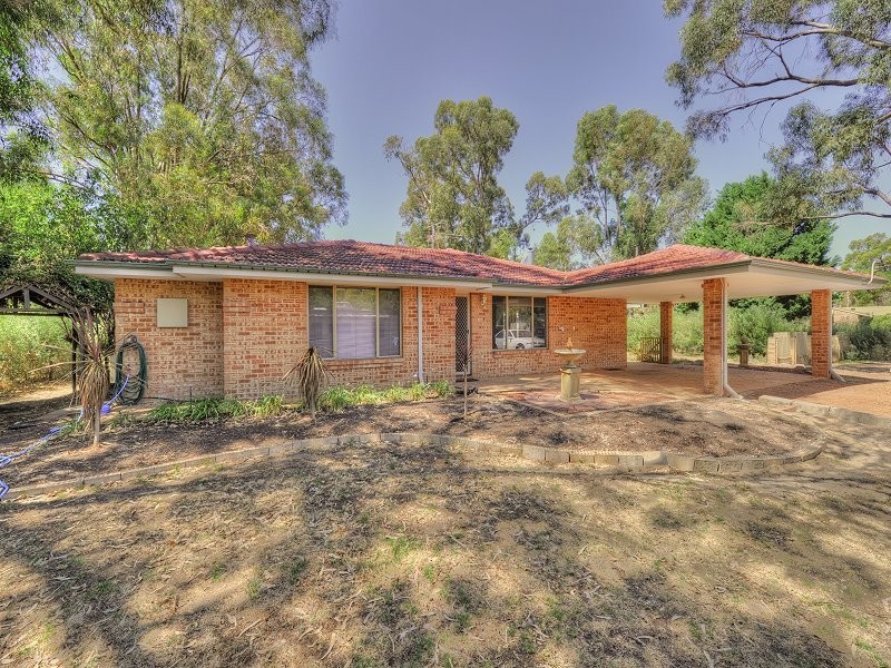 9 Navarre Row, Greenfields WA 6210