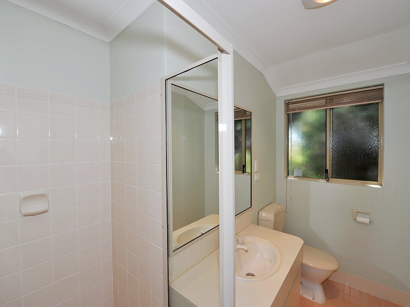 9 Navarre Row, Greenfields WA 6210