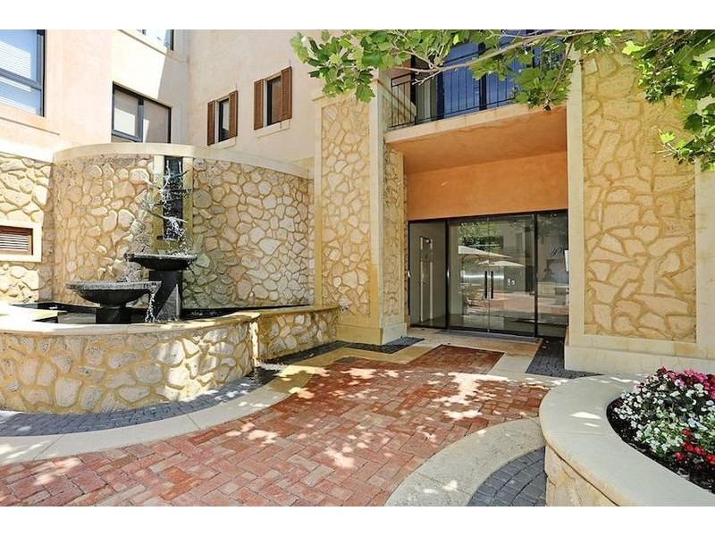 11/4 Port Quays, Wannanup WA 6210