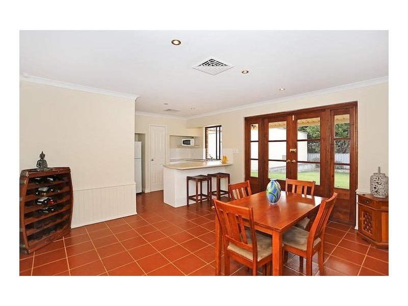 19 Vermont Avenue, Meadow Springs WA 6210