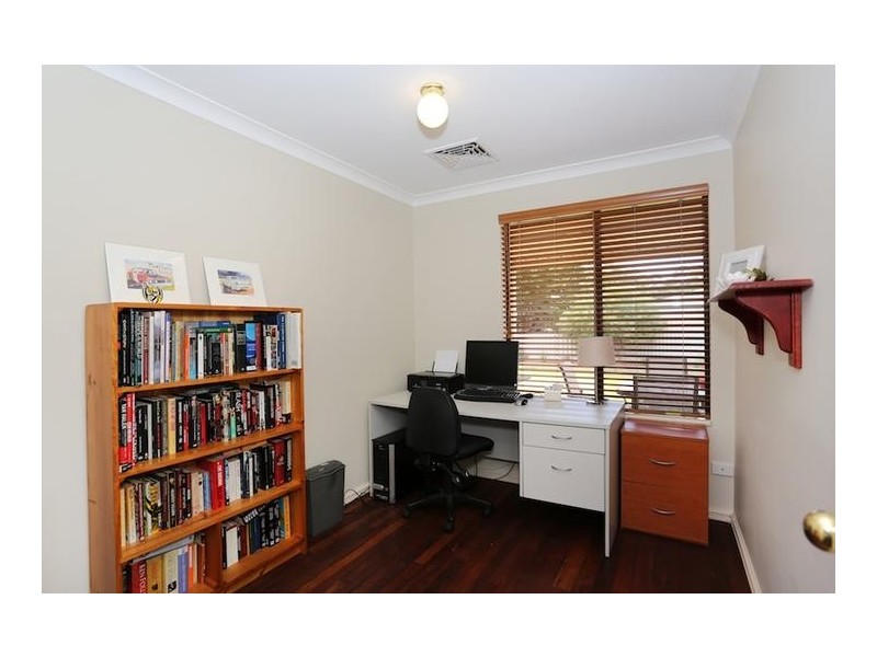 19 Vermont Avenue, Meadow Springs WA 6210