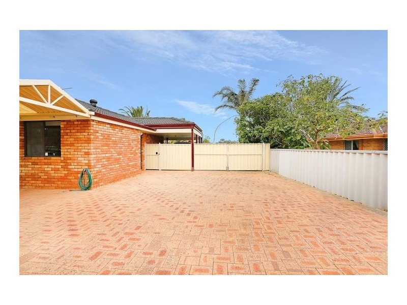 19 Vermont Avenue, Meadow Springs WA 6210