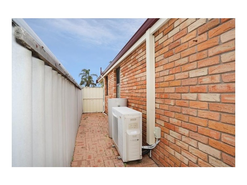 19 Vermont Avenue, Meadow Springs WA 6210