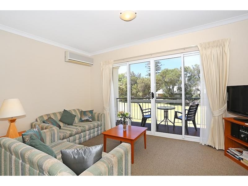 65/20 Apollo Place, Halls Head WA 6210