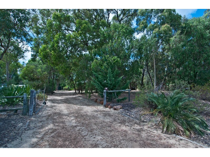 93 Bortolo Drive, Greenfields WA 6210